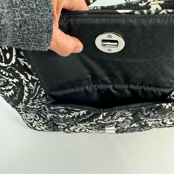 Vera Bradley Paisley Noir Quilted Turlock Tote "Travel Turlock Tote"& Wallet Set - Picture 6 of 14